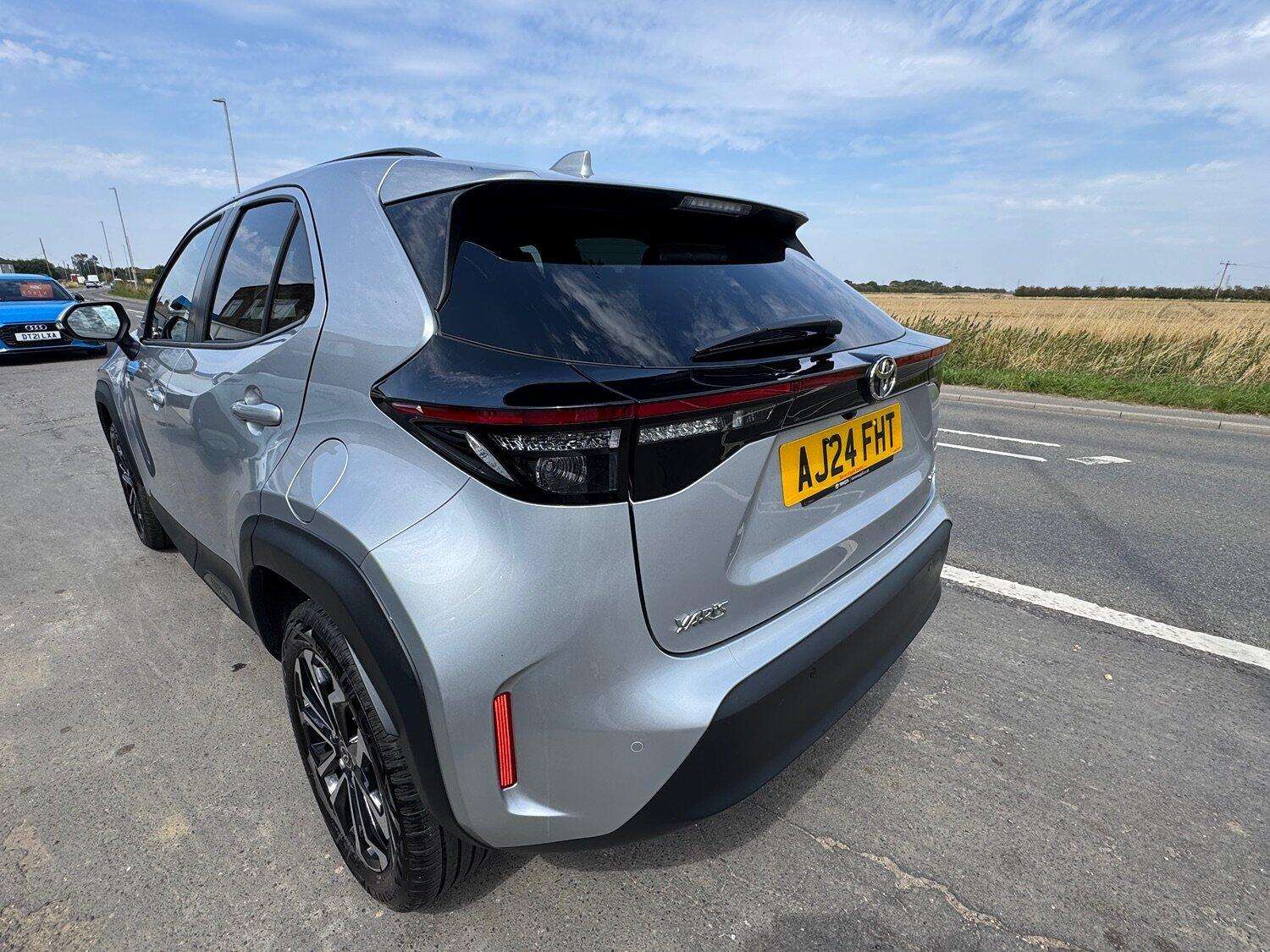 2024 TOYOTA YARIS CROSS 2024 TOYOTA YARIS CROSS