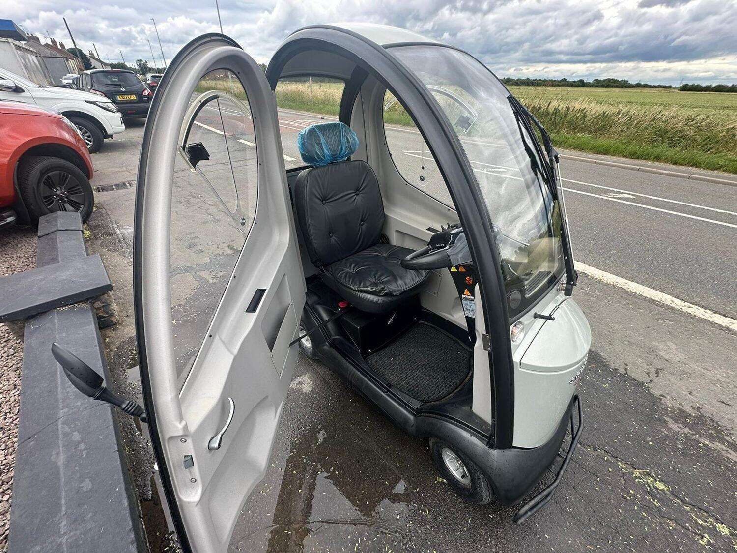 null ROMA SHOPRIDER null ROMA SHOPRIDER