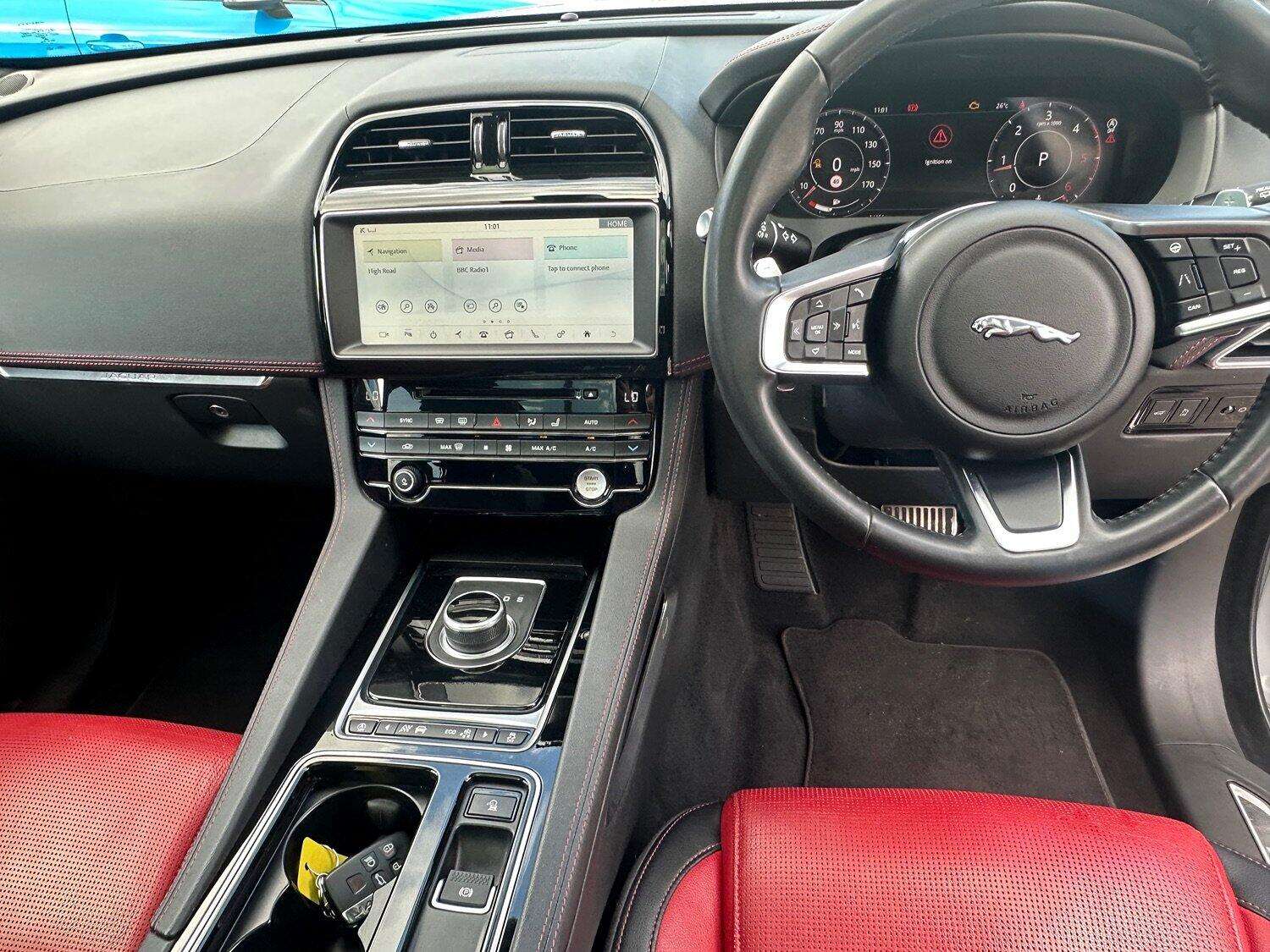 2020 JAGUAR F-PACE 2020 JAGUAR F-PACE