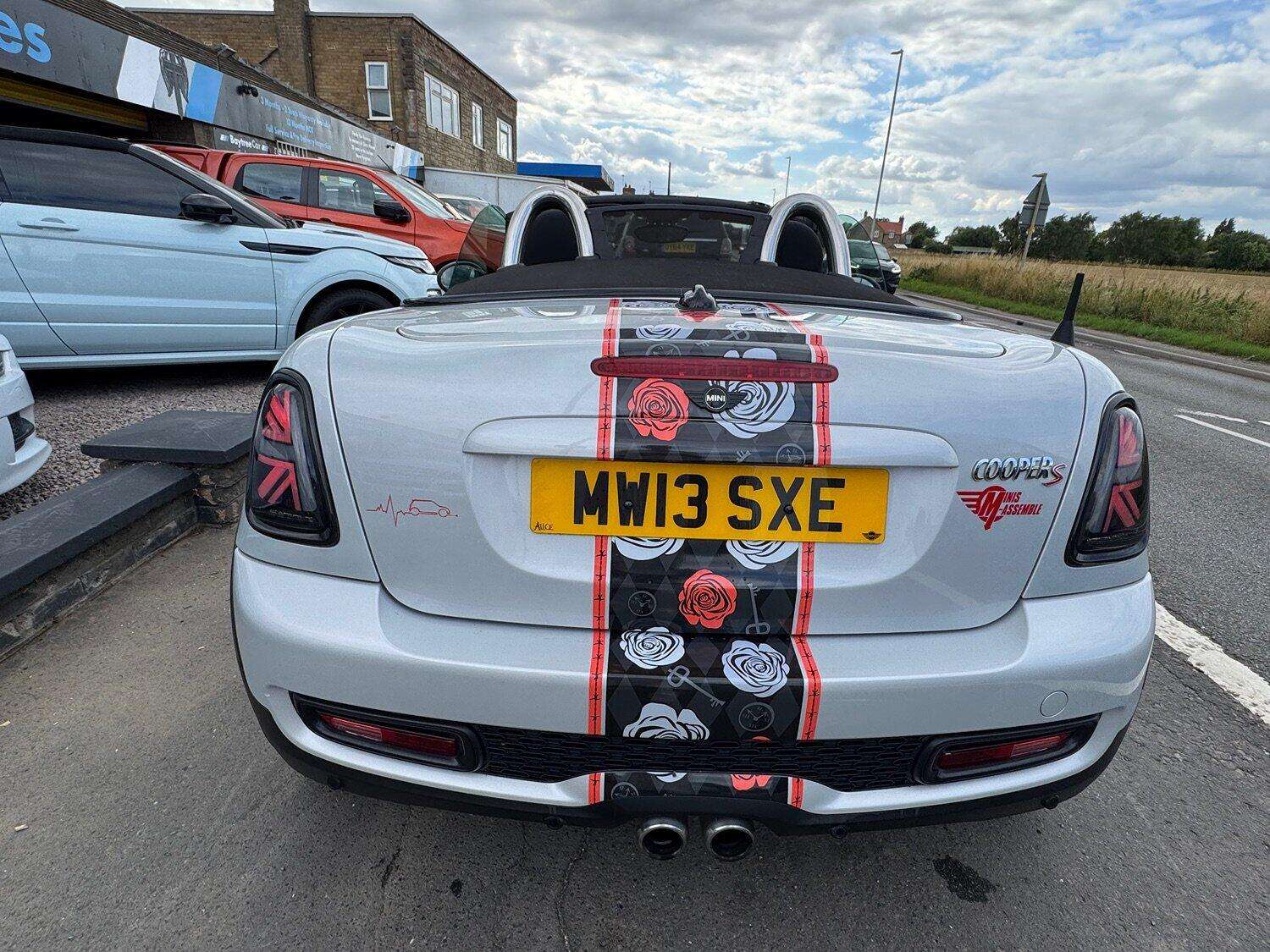 2013 MINI ROADSTER 2013 MINI ROADSTER