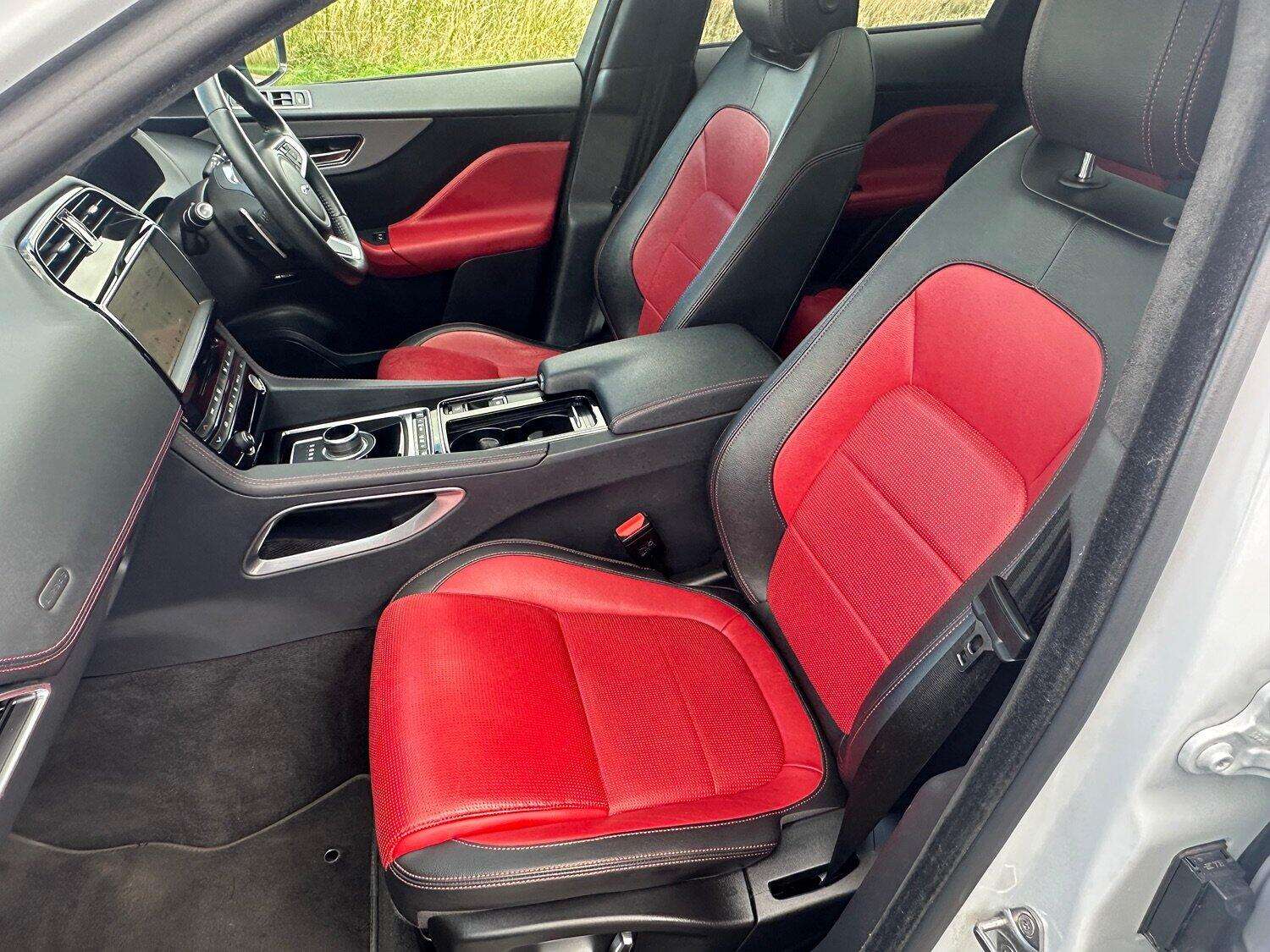 2020 JAGUAR F-PACE 2020 JAGUAR F-PACE