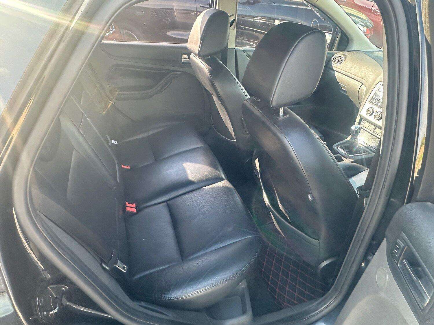 2005 FORD FOCUS 2005 FORD FOCUS