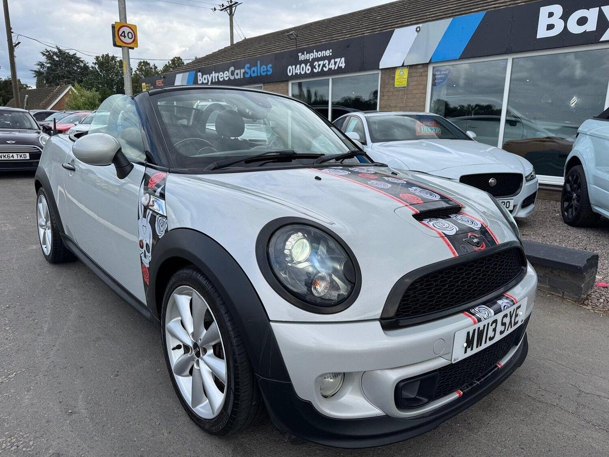 Check out this Mini Roadster 2013 Petrol Manual