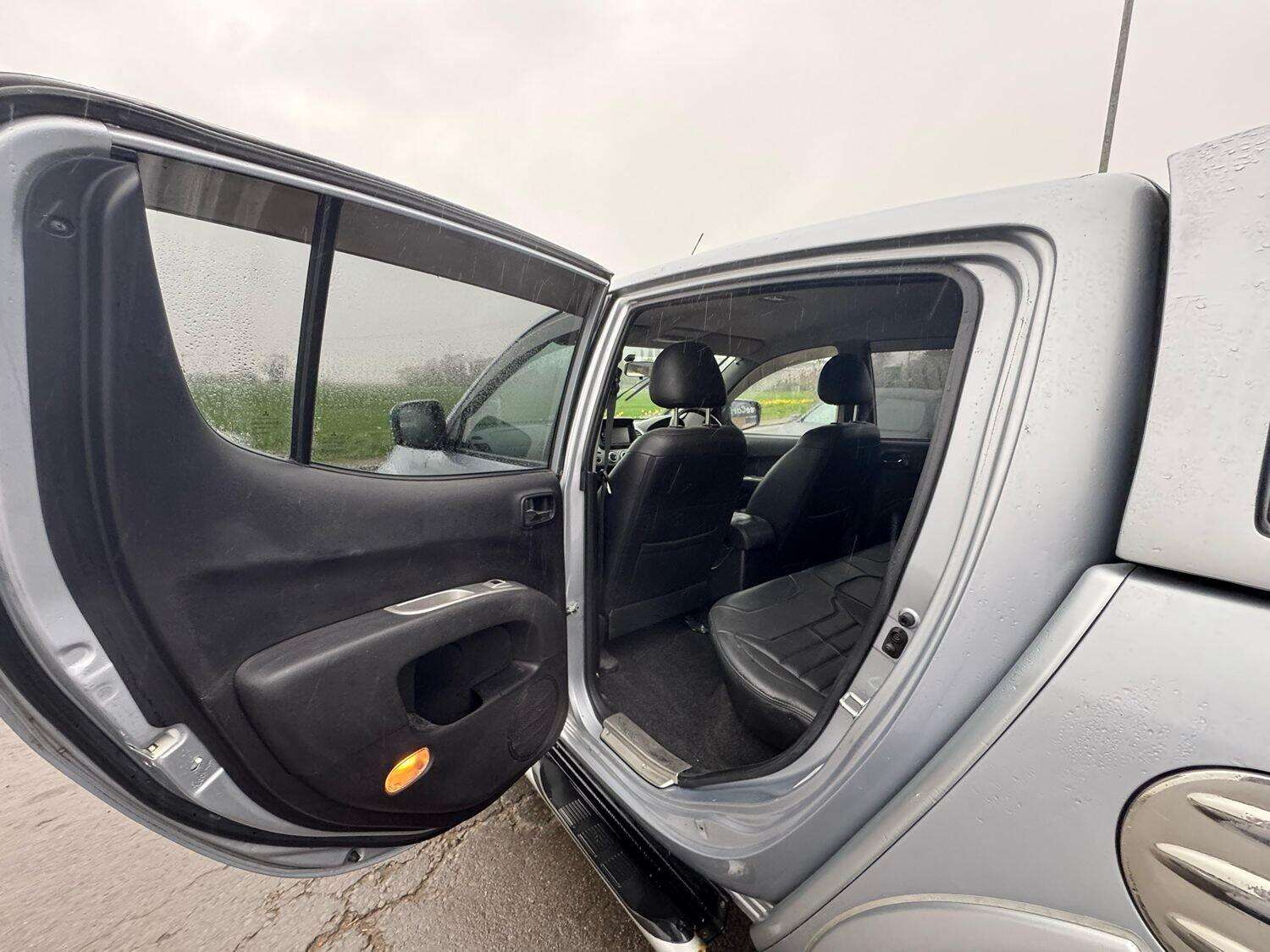 2014 MITSUBISHI L200 2014 MITSUBISHI L200