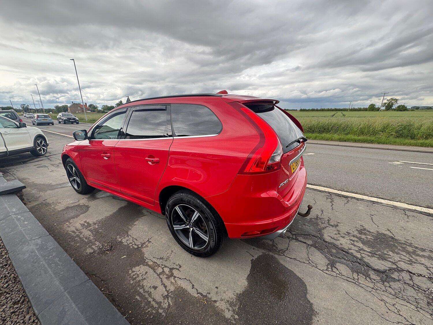 2016 VOLVO XC60 2016 VOLVO XC60