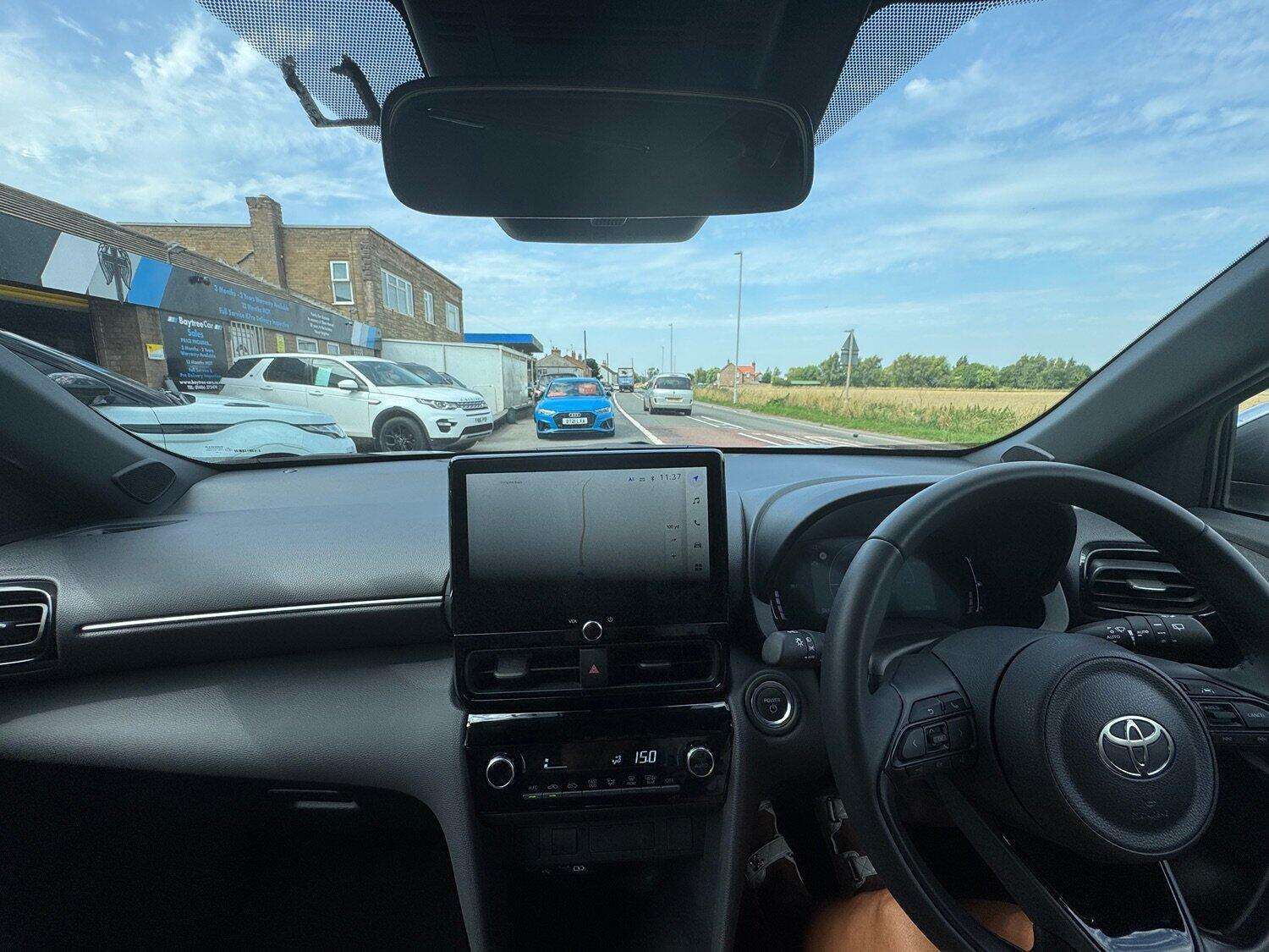 2024 TOYOTA YARIS CROSS 2024 TOYOTA YARIS CROSS