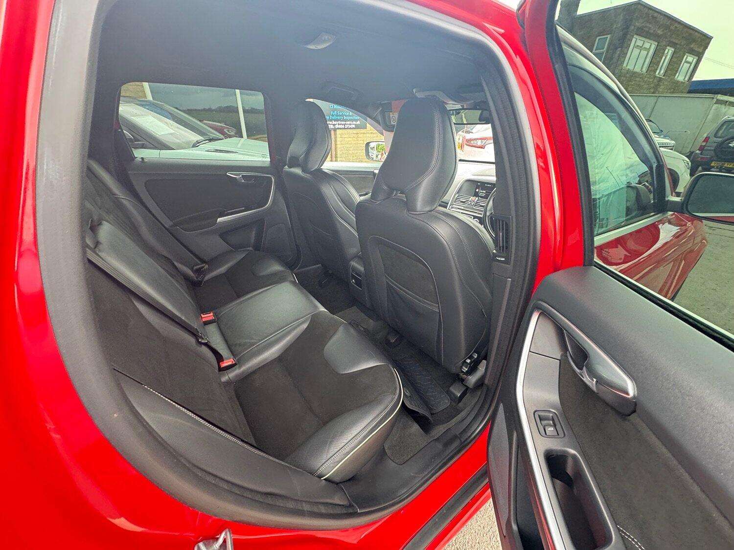 2016 VOLVO XC60 2016 VOLVO XC60