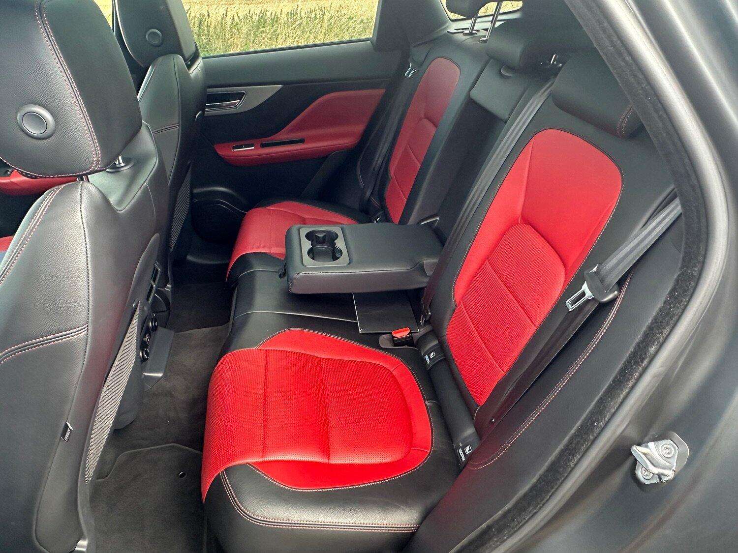 2020 JAGUAR F-PACE 2020 JAGUAR F-PACE