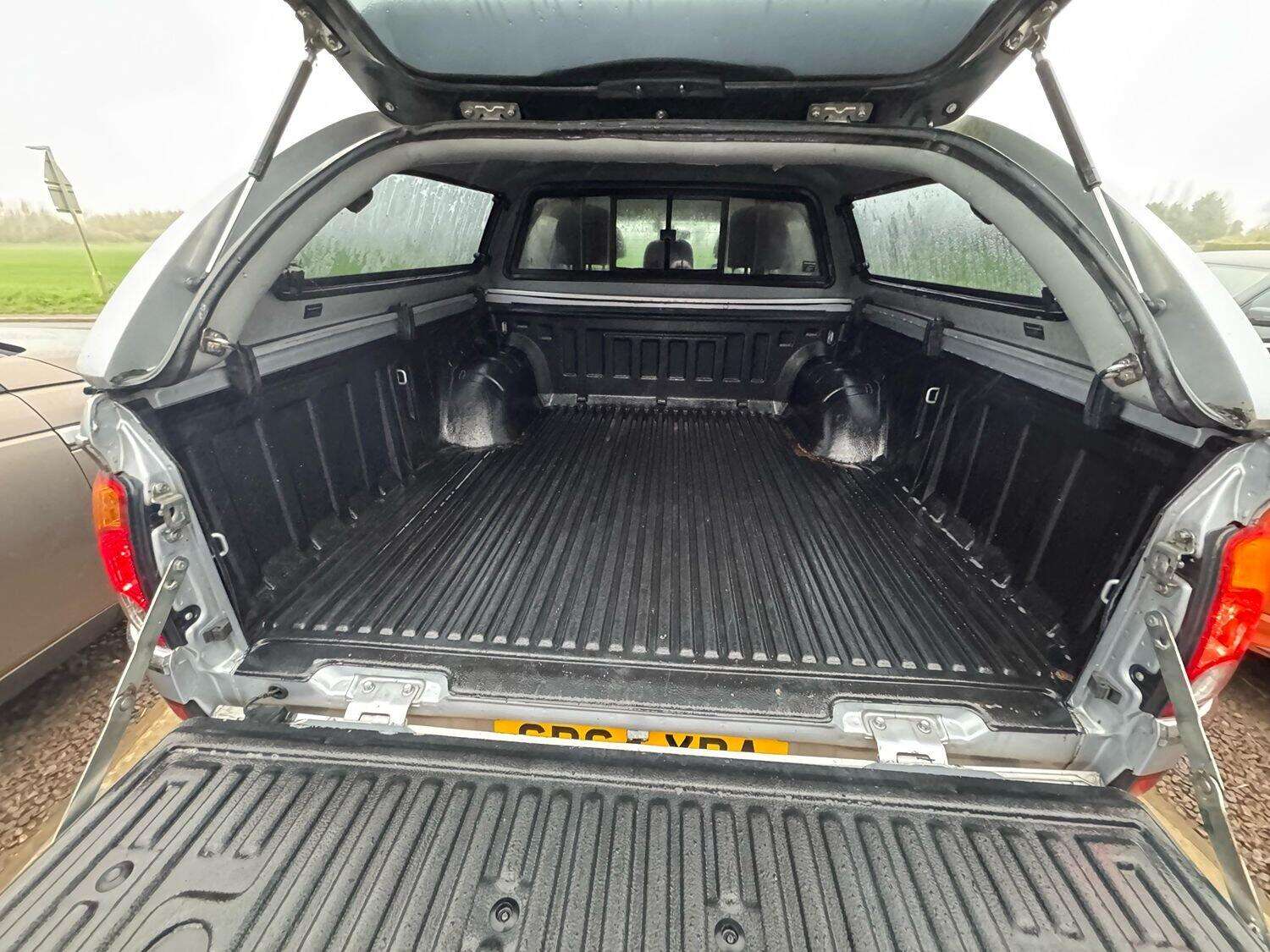 2014 MITSUBISHI L200 2014 MITSUBISHI L200