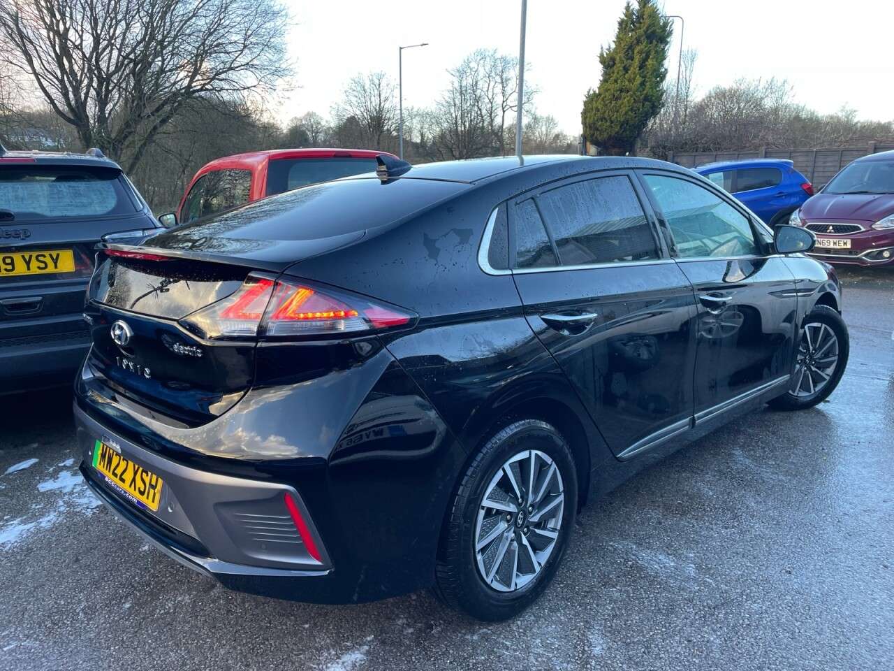 2022 HYUNDAI IONIQ 2022 HYUNDAI IONIQ