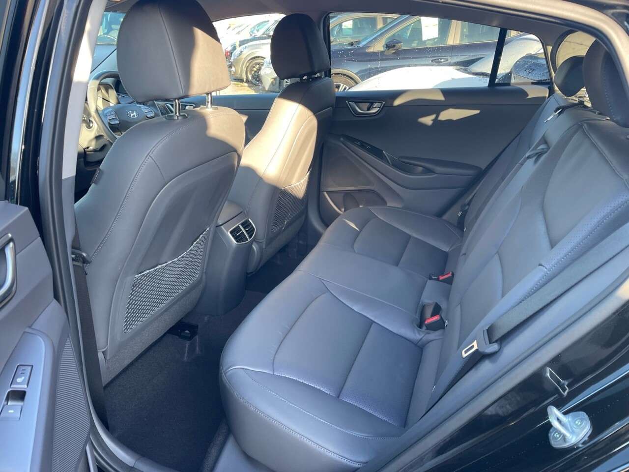 2022 HYUNDAI IONIQ 2022 HYUNDAI IONIQ