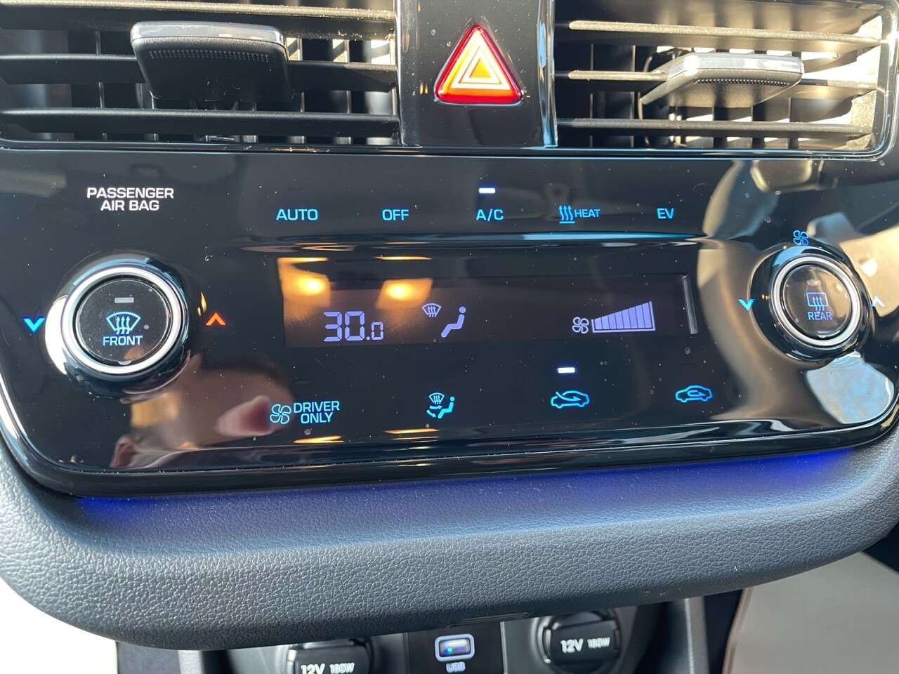 2022 HYUNDAI IONIQ 2022 HYUNDAI IONIQ