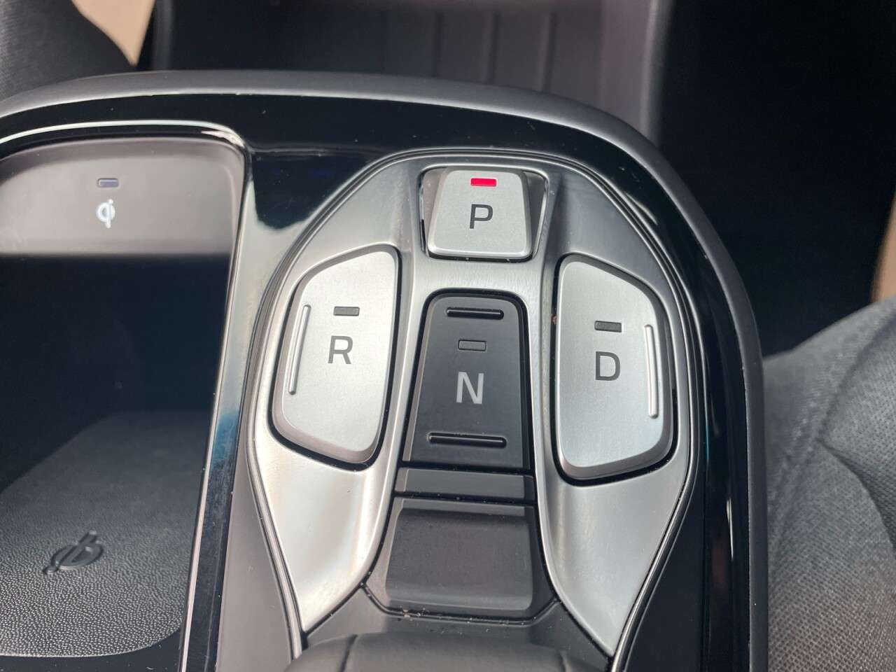 2022 HYUNDAI IONIQ 2022 HYUNDAI IONIQ