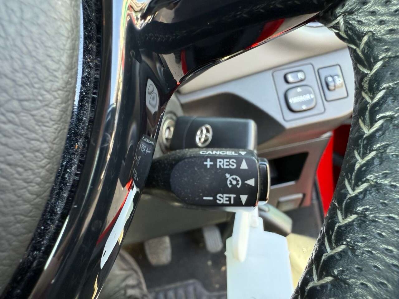 2016 TOYOTA YARIS 2016 TOYOTA YARIS