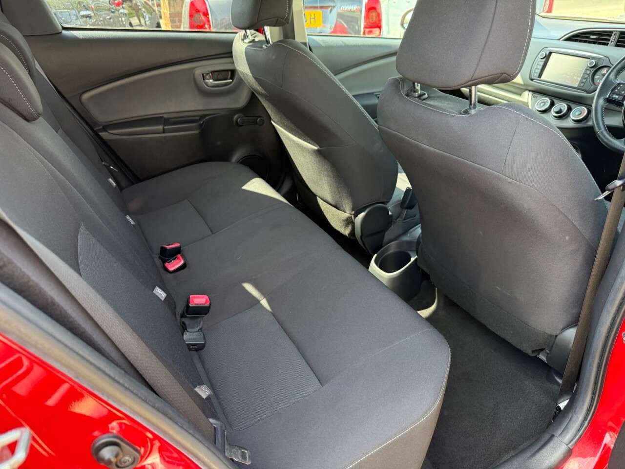 2016 TOYOTA YARIS 2016 TOYOTA YARIS