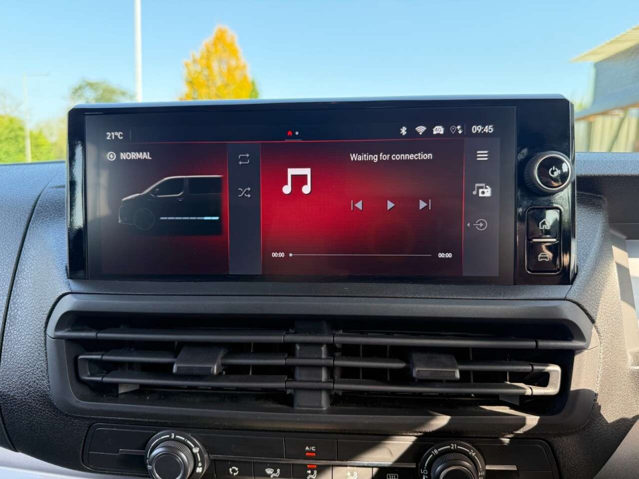 2025 VAUXHALL VIVARO LIFE ELECTRIC 2025 VAUXHALL VIVARO LIFE ELECTRIC