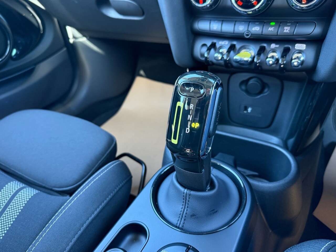 2023 MINI ELECTRIC HATCH 2023 MINI ELECTRIC HATCH