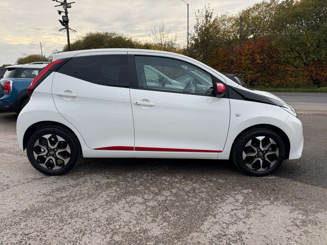 2021 TOYOTA AYGO 2021 TOYOTA AYGO