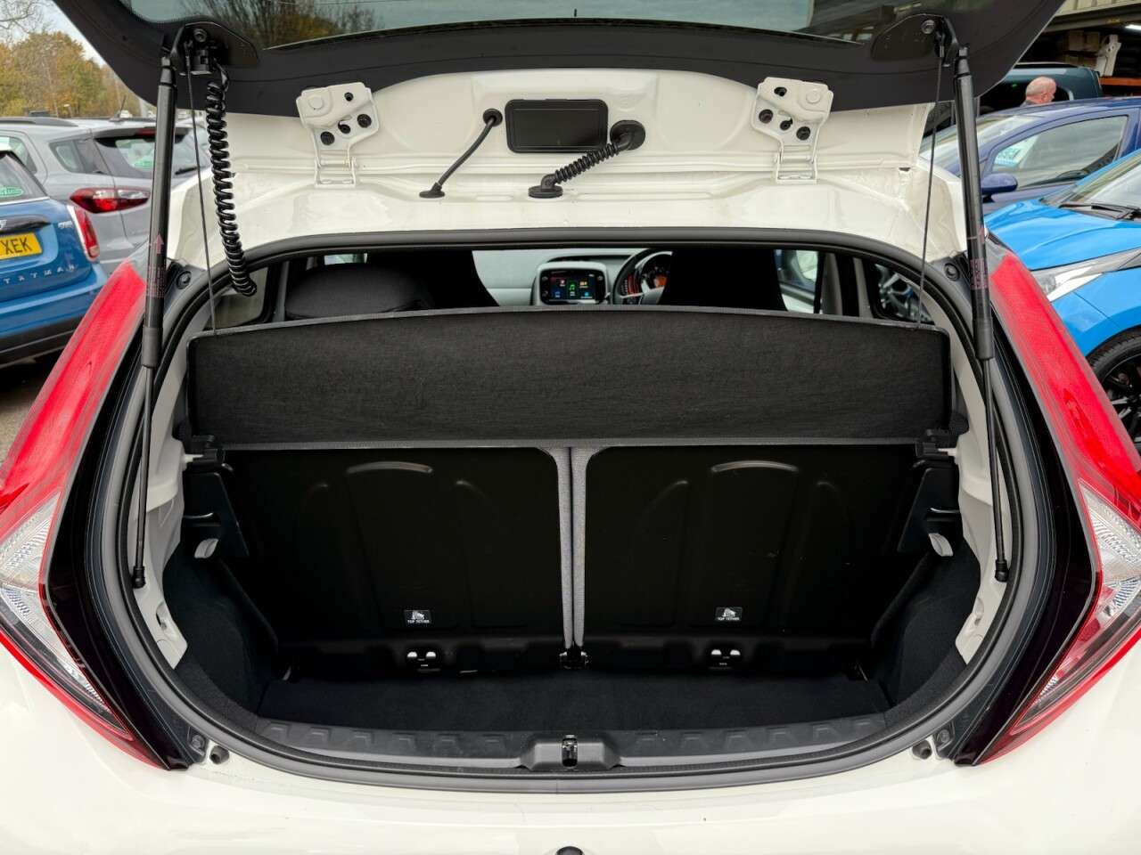 2021 TOYOTA AYGO 2021 TOYOTA AYGO