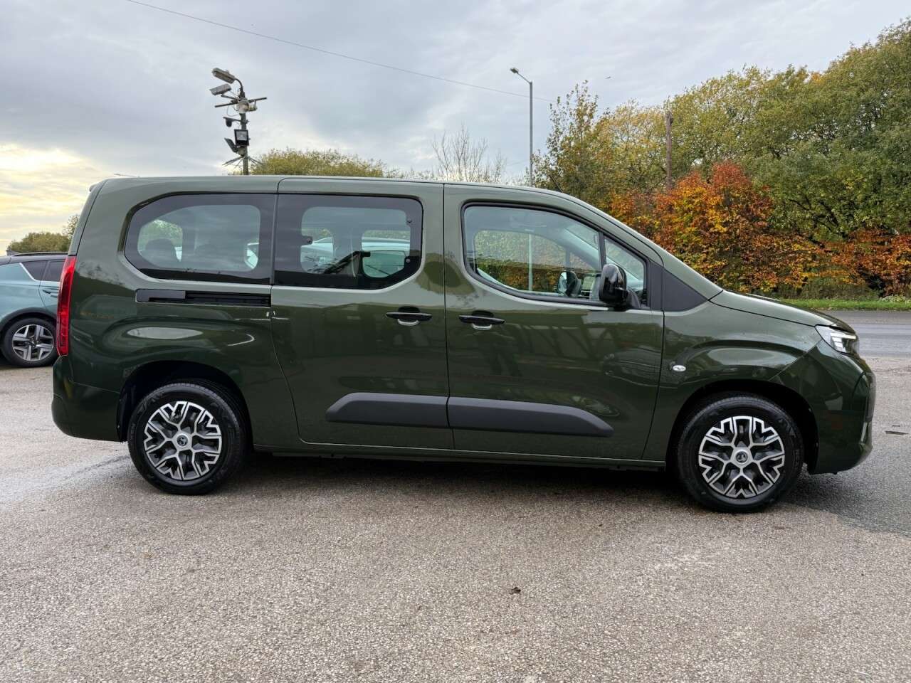 2025 VAUXHALL COMBO LIFE ELECTRIC 2025 VAUXHALL COMBO LIFE ELECTRIC