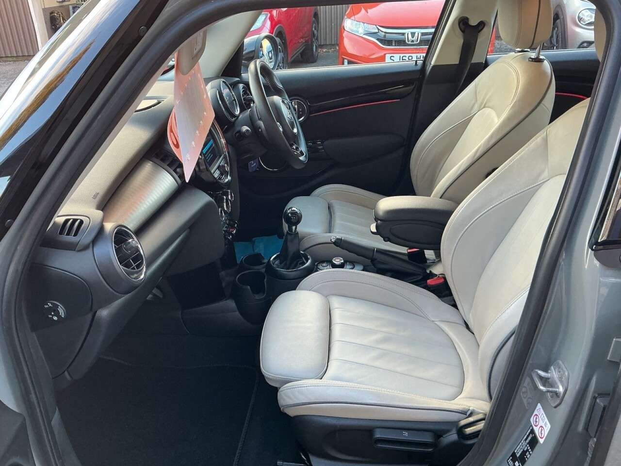 2018 MINI HATCH 2018 MINI HATCH