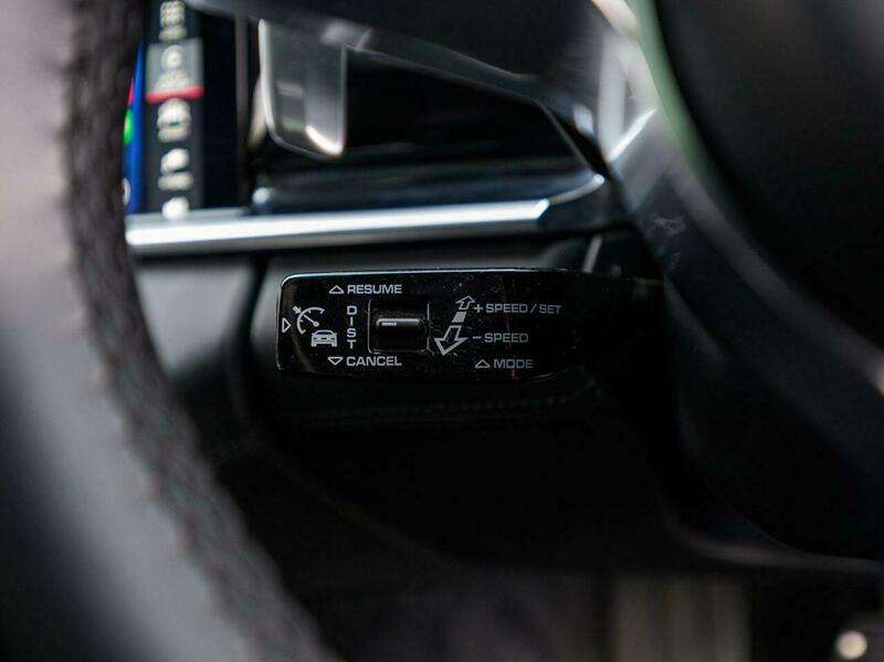 2019 PORSCHE PANAMERA 2019 PORSCHE PANAMERA