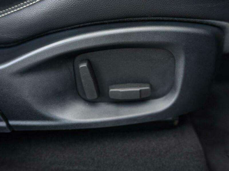 null JAGUAR F-PACE null JAGUAR F-PACE