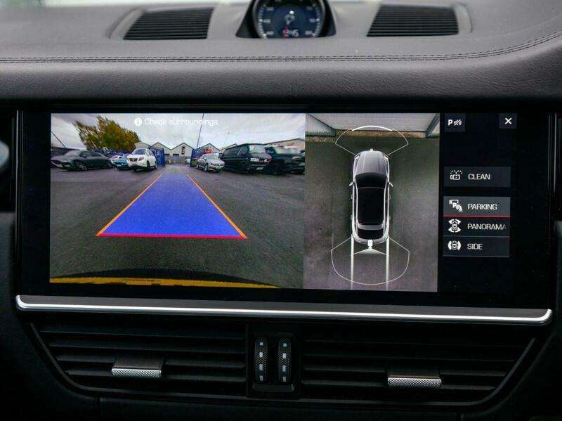 2019 PORSCHE CAYENNE 2019 PORSCHE CAYENNE