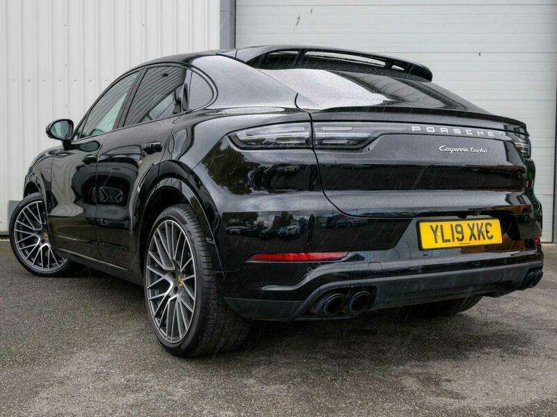 2019 PORSCHE CAYENNE 2019 PORSCHE CAYENNE