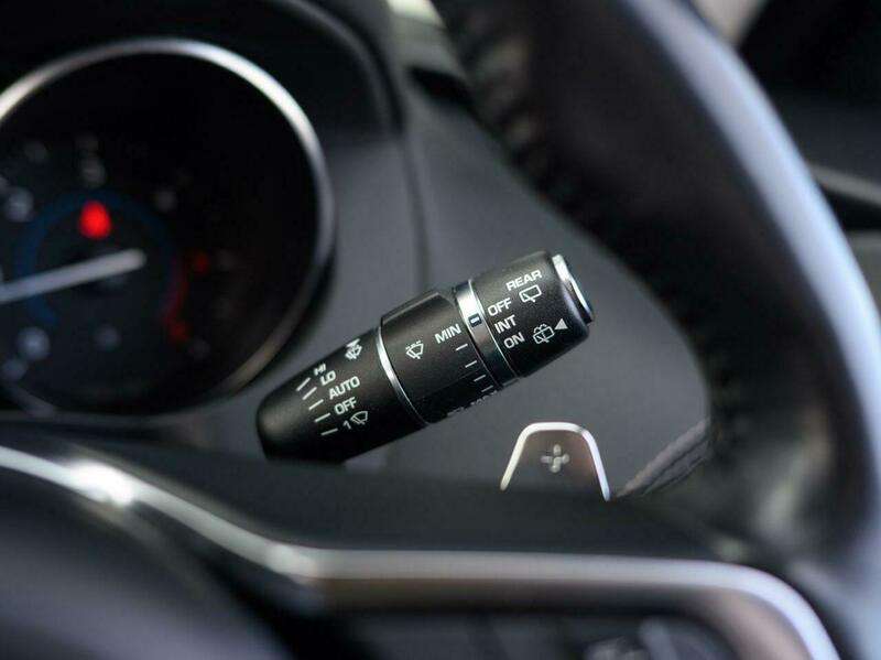 null JAGUAR F-PACE null JAGUAR F-PACE