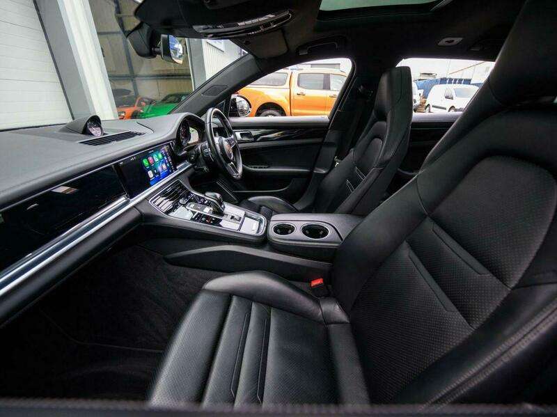 2019 PORSCHE PANAMERA 2019 PORSCHE PANAMERA