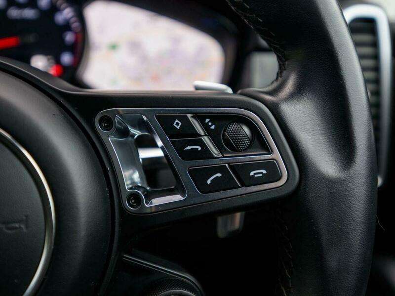 2019 PORSCHE CAYENNE 2019 PORSCHE CAYENNE