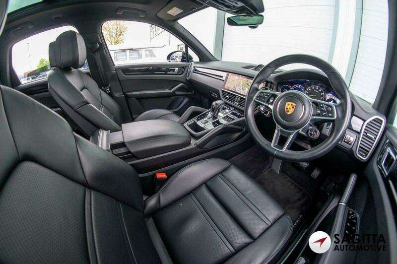 2021 PORSCHE CAYENNE 2021 PORSCHE CAYENNE