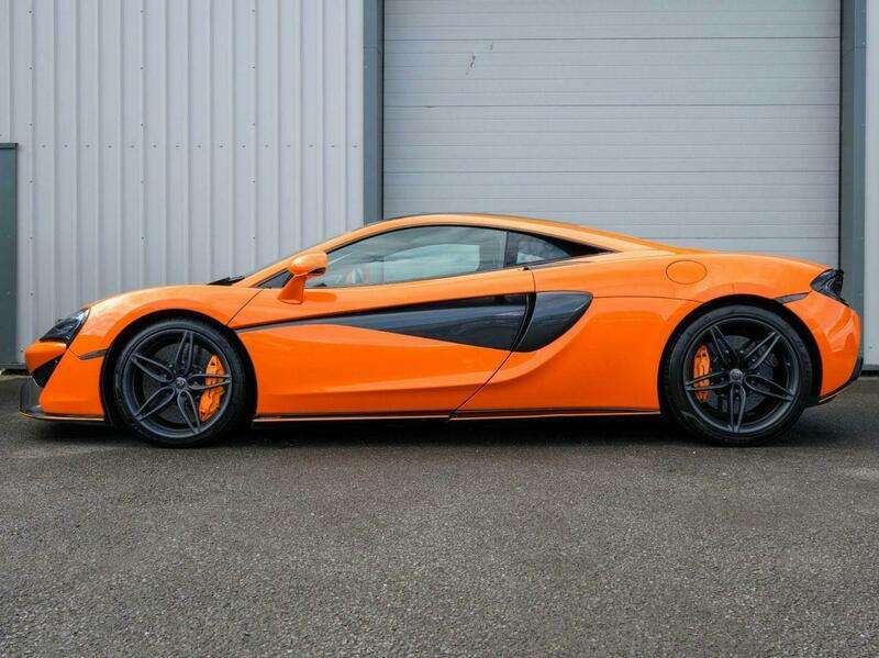 2017 MCLAREN 570S 2017 MCLAREN 570S