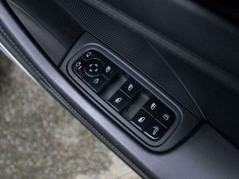 2019 PORSCHE PANAMERA 2019 PORSCHE PANAMERA