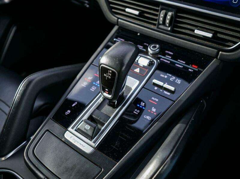 2018 PORSCHE CAYENNE 2018 PORSCHE CAYENNE