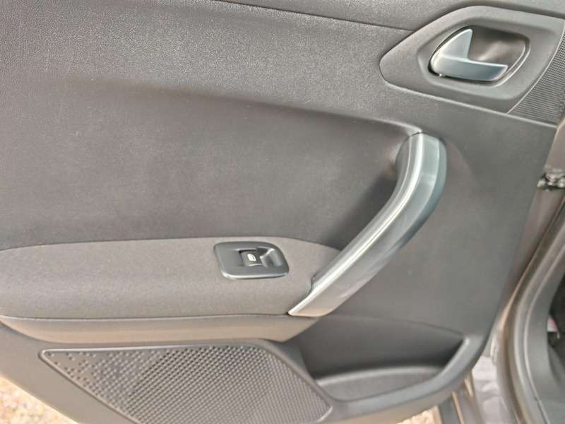 2019 PEUGEOT 2008 2019 PEUGEOT 2008