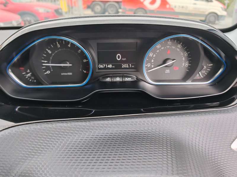 2019 PEUGEOT 2008 2019 PEUGEOT 2008