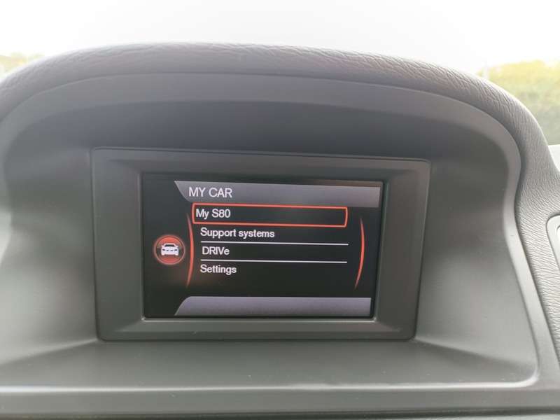 2011 VOLVO S80 2011 VOLVO S80