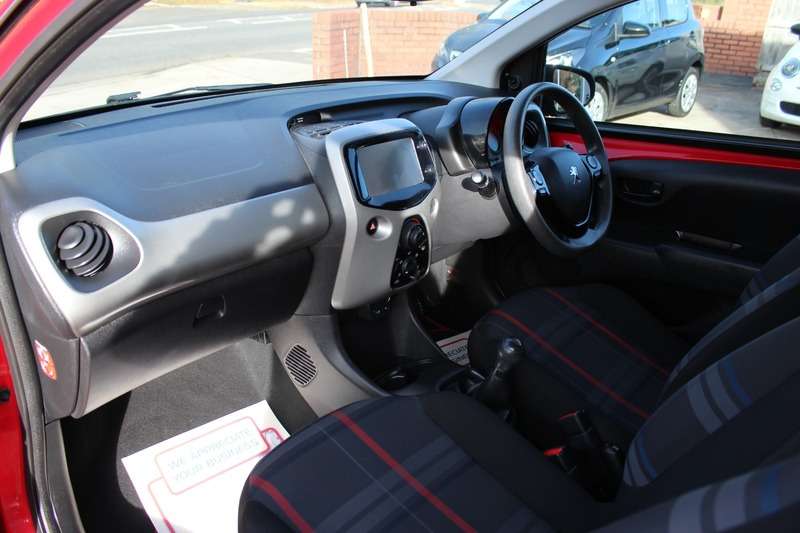 2015 PEUGEOT 108 2015 PEUGEOT 108