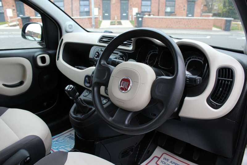 2014 FIAT PANDA 2014 FIAT PANDA