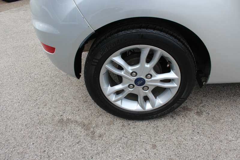 2015 FORD FIESTA 2015 FORD FIESTA