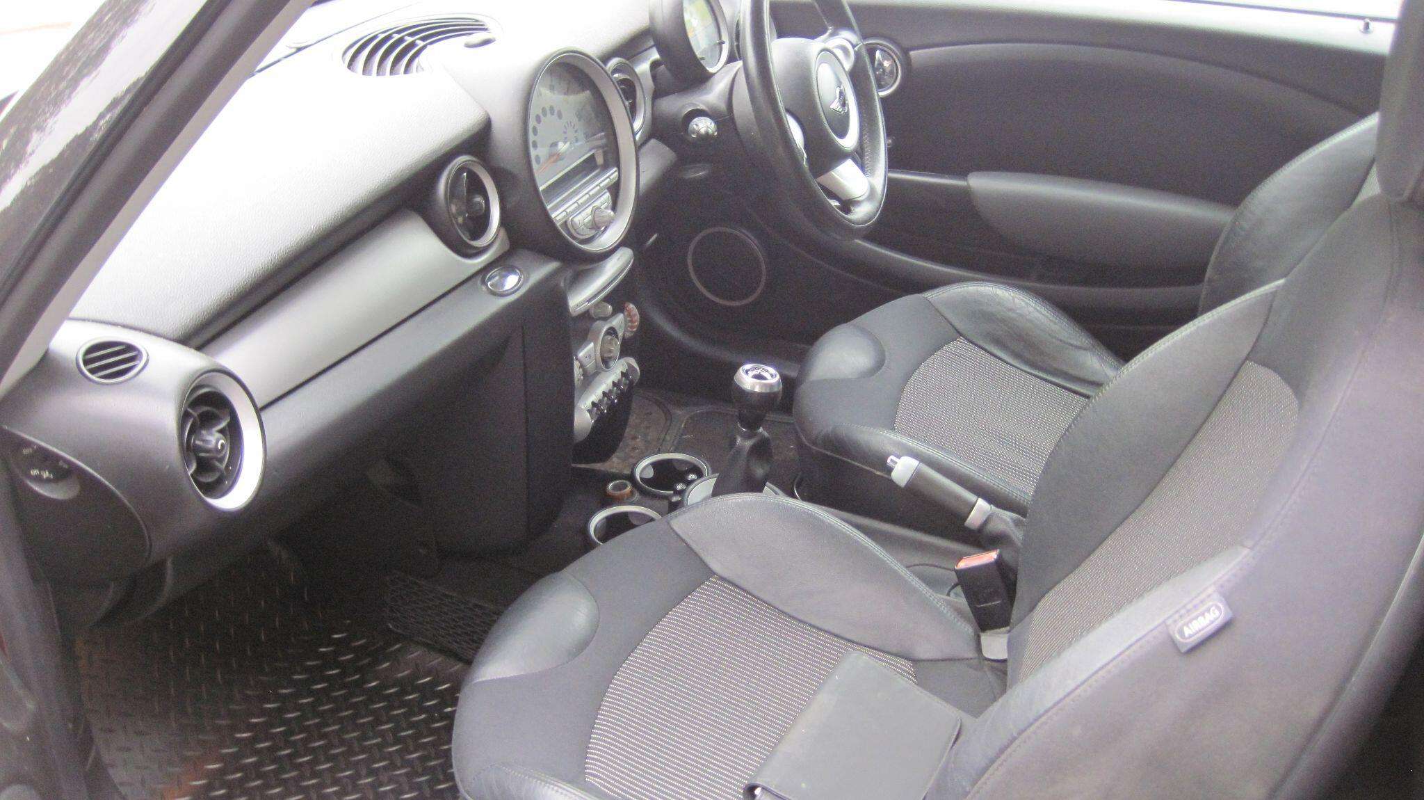 2008 MINI CLUBMAN 2008 MINI CLUBMAN