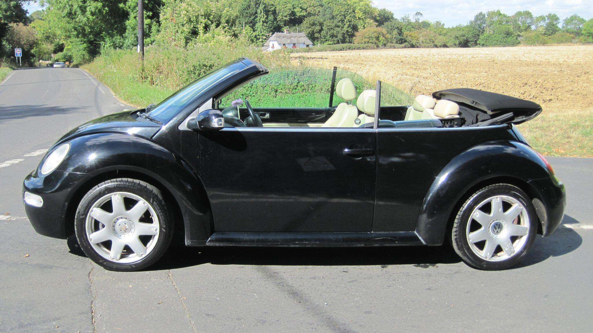 2004 VOLKSWAGEN BEETLE 2004 VOLKSWAGEN BEETLE