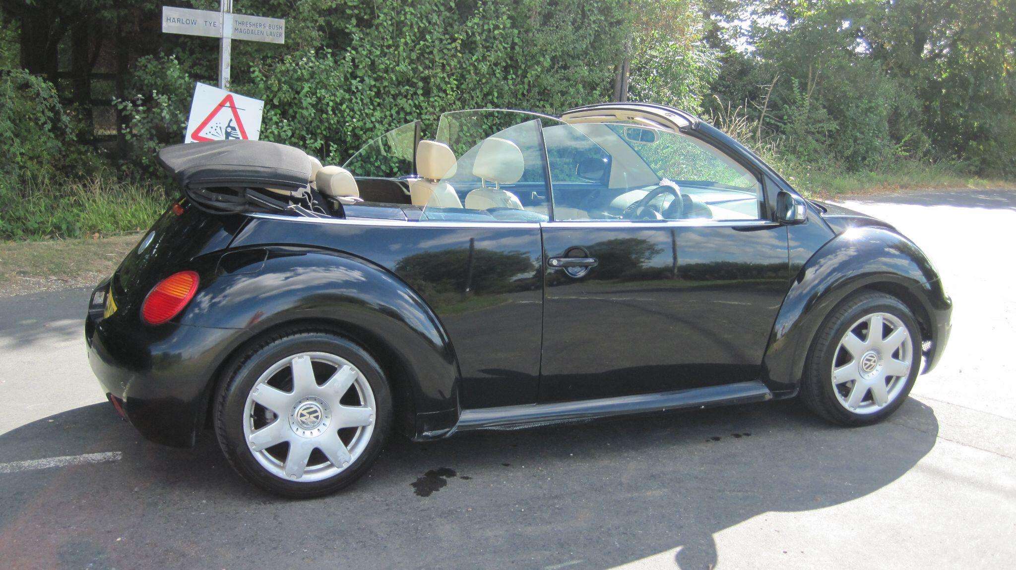 2004 VOLKSWAGEN BEETLE 2004 VOLKSWAGEN BEETLE