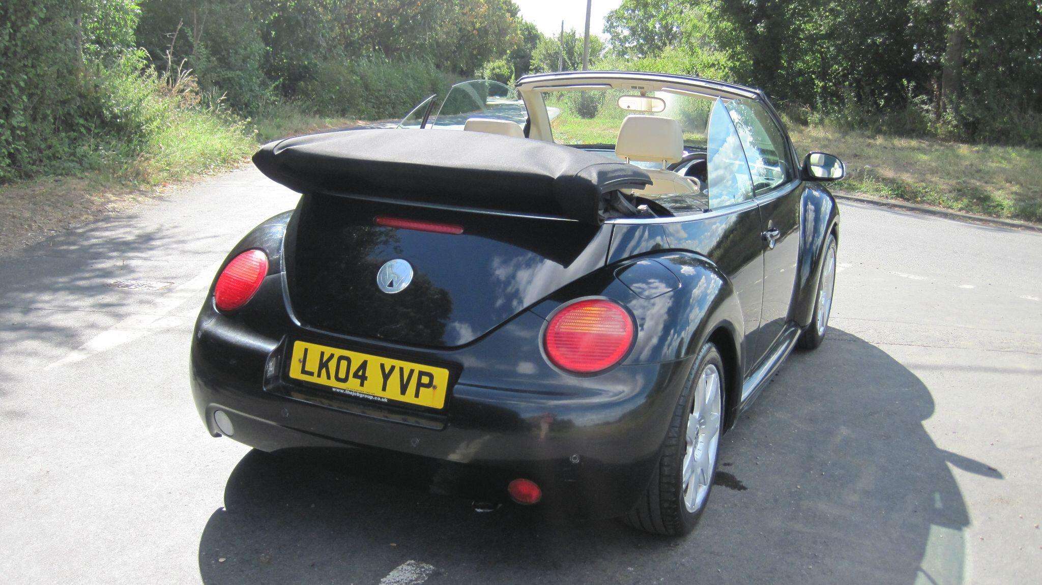 2004 VOLKSWAGEN BEETLE 2004 VOLKSWAGEN BEETLE