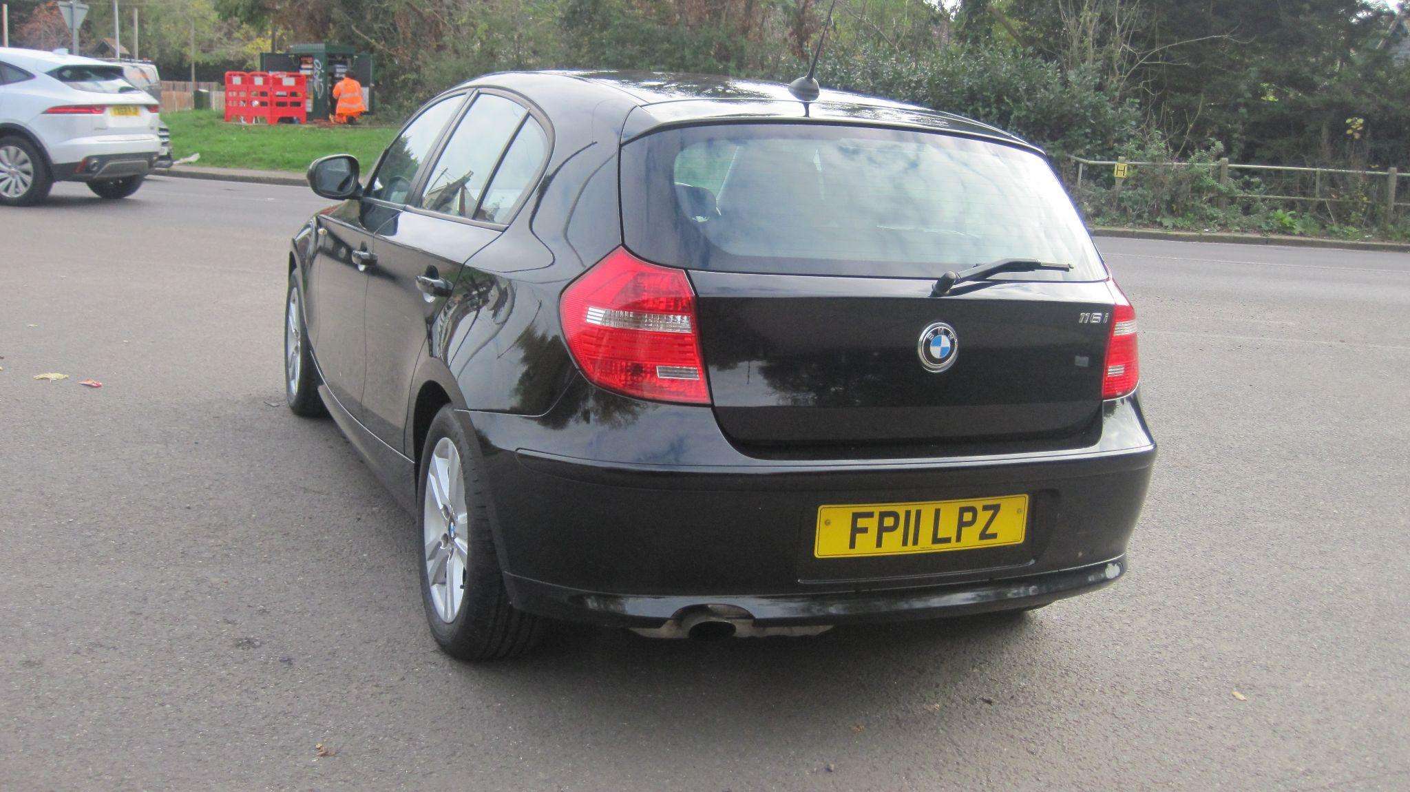 2011 BMW 1 SERIES 2011 BMW 1 SERIES