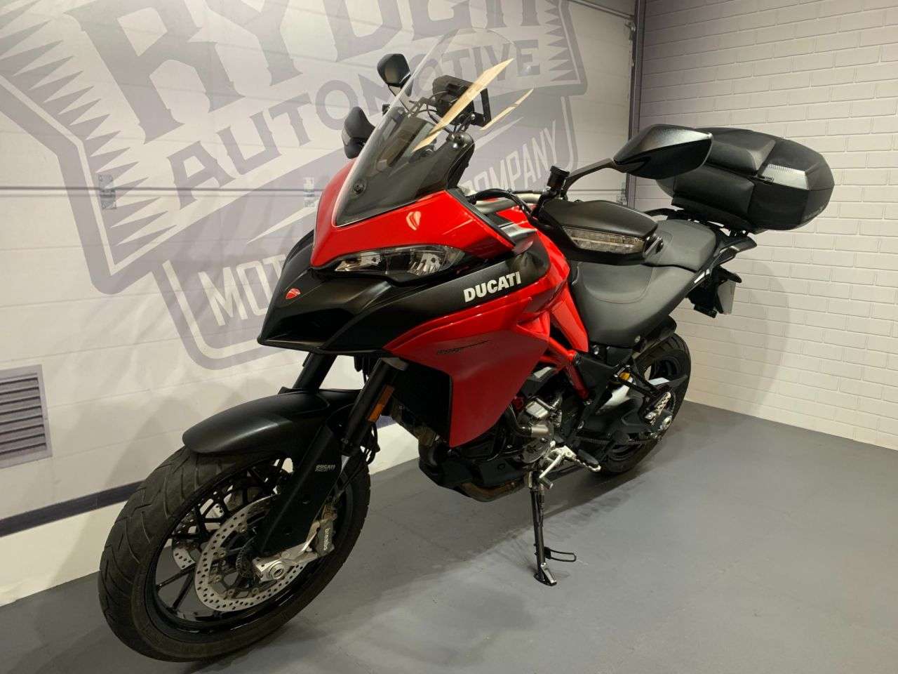 2019 DUCATI MULTISTRADA 950 2019 DUCATI MULTISTRADA 950