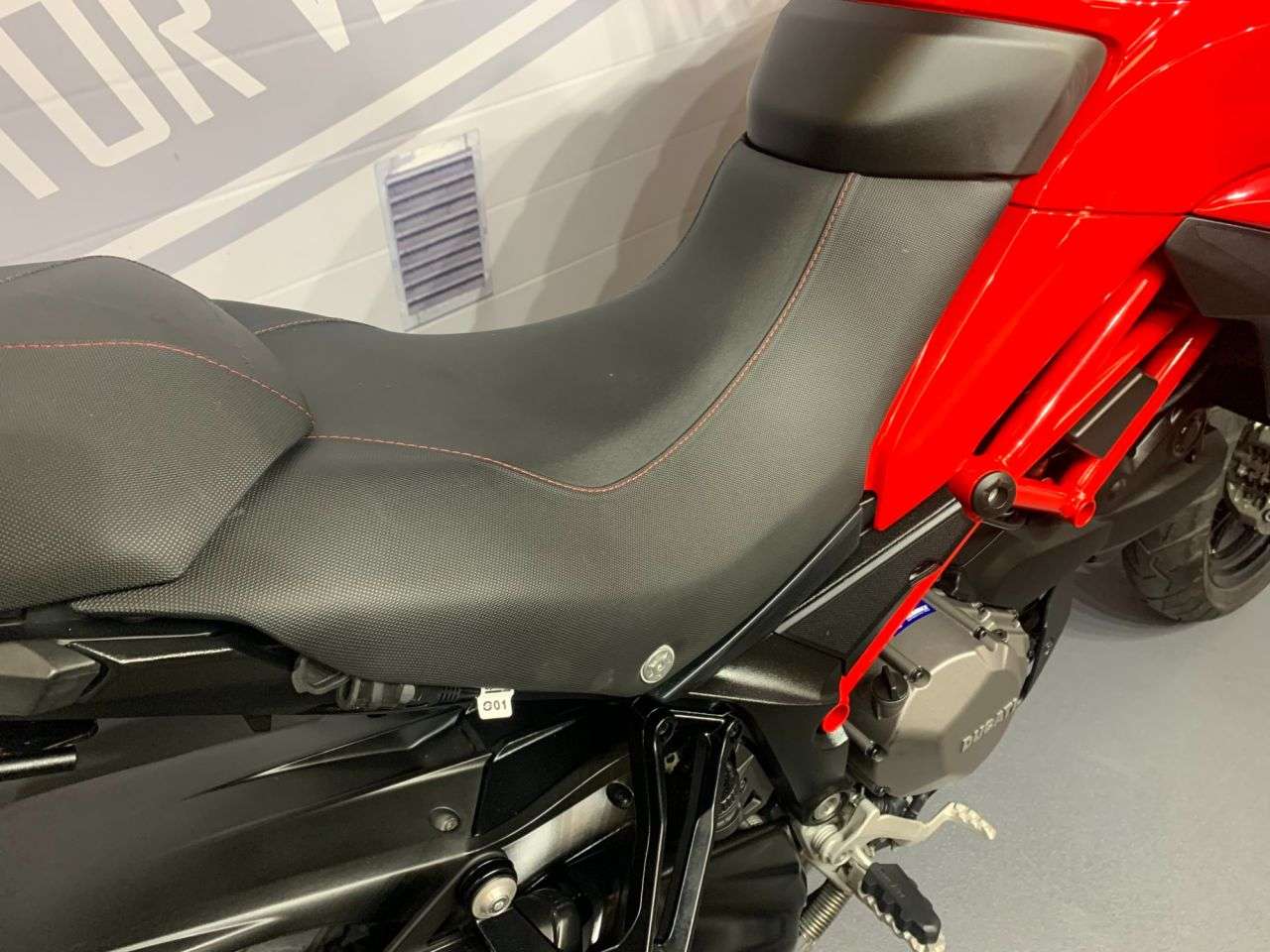 2019 DUCATI MULTISTRADA 950 2019 DUCATI MULTISTRADA 950