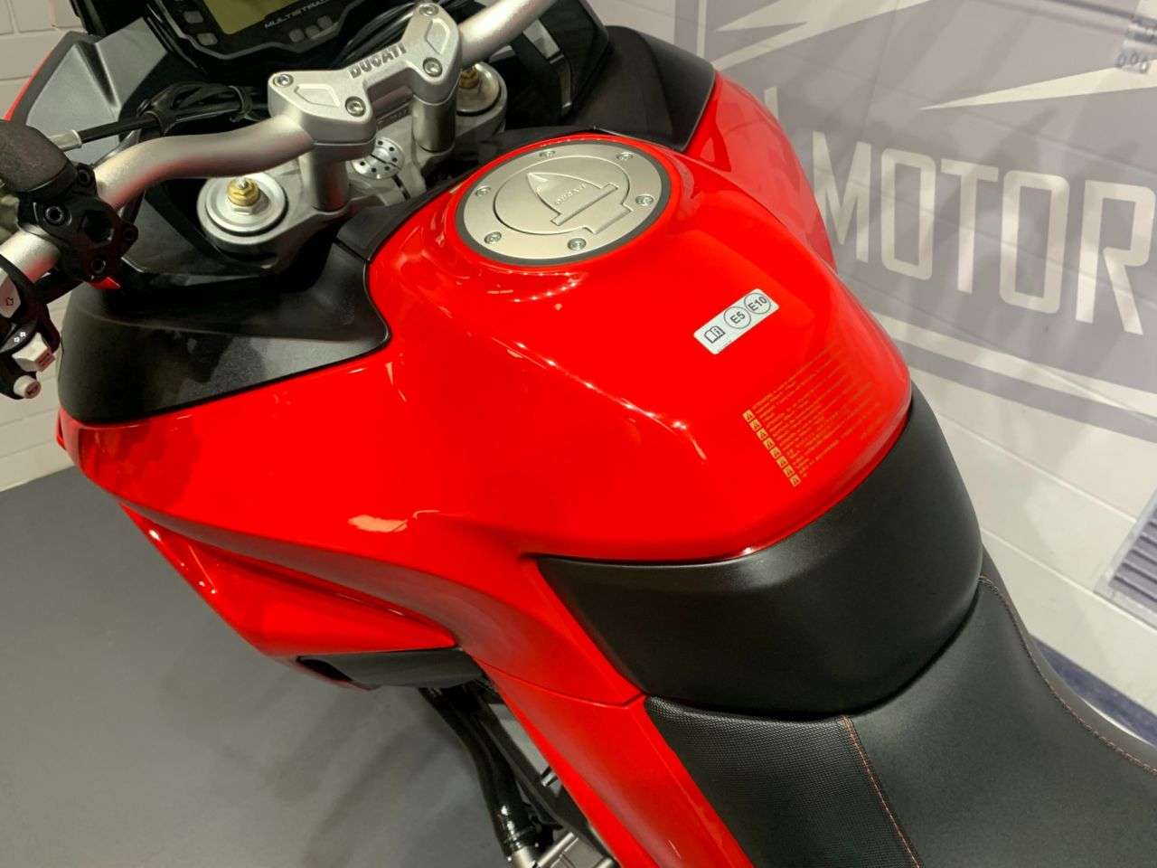2019 DUCATI MULTISTRADA 950 2019 DUCATI MULTISTRADA 950